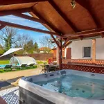 Lägenhet Fiesta Balaton *