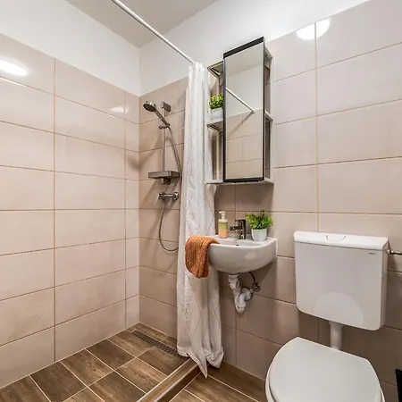 Fiesta Balaton * Balatonszarszo