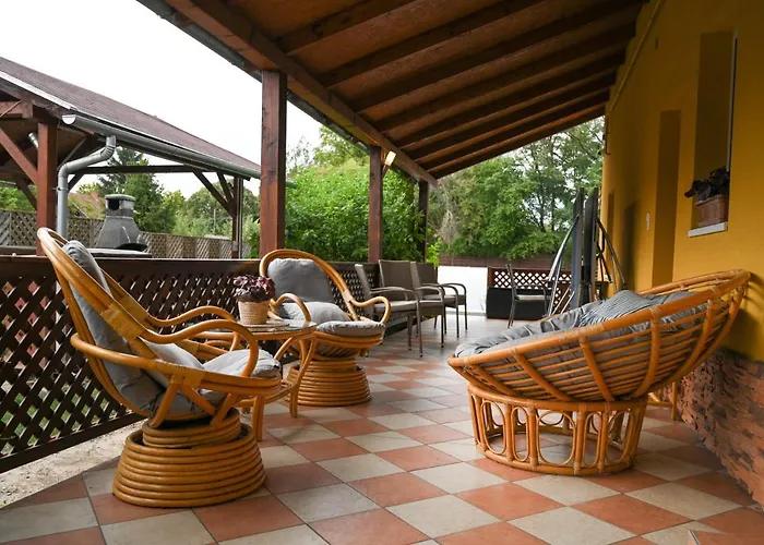 Fiesta Balaton Apartman Balatonszárszó